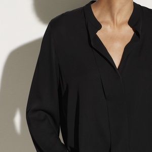 NEW Vince Silk Band V Neck Black Blouse Size XS